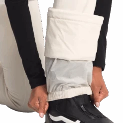 The North Face Women's Snoga Pant - Short 13 The North Face Women's Snoga Pant - Short -Ski Sports Shop 100167296 GWHT 2