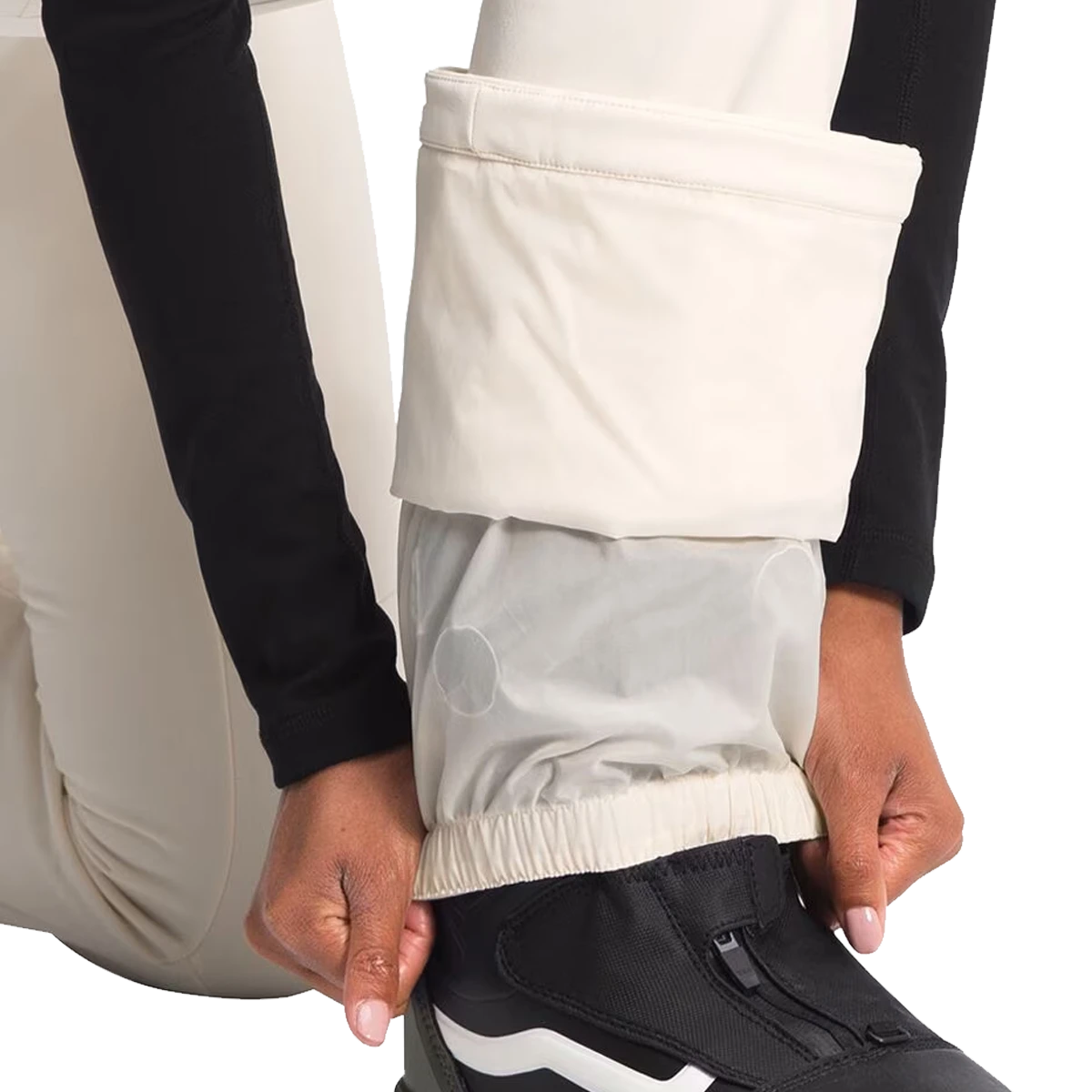 The North Face Women's Snoga Pant 7 The North Face Women's Snoga Pant - Image 5