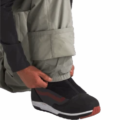 The North Face Freedom Bib - Long 17 The North Face Freedom Bib - Long -Ski Sports Shop 100220923 CLAYGRY 3 5e07a6a5 9cd5 4382 ada4 e844ef41eda2