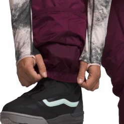 The North Face Women's Freedom Insulated Pant 29 The North Face Women's Freedom Insulated Pant -Ski Sports Shop 100220933 BOYSBRY 1 4ac3ad4e 3014 4ab3 a59a 7a01d04e8f4d