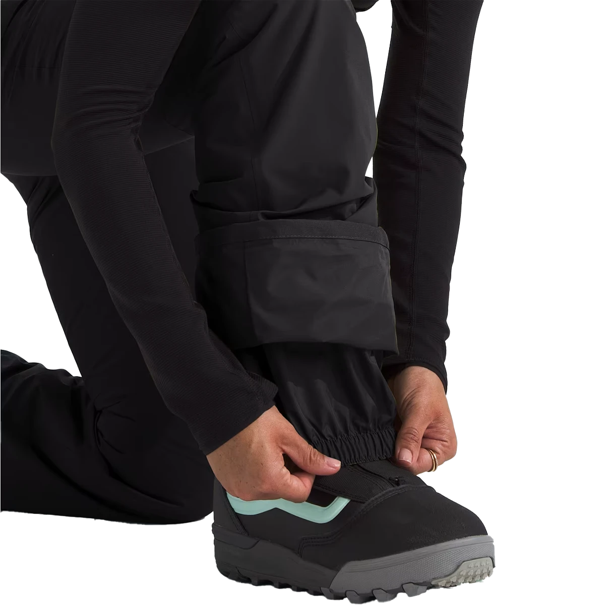 The North Face Women's Freedom Insulated Bib 8 The North Face Women's Freedom Insulated Bib - Image 6