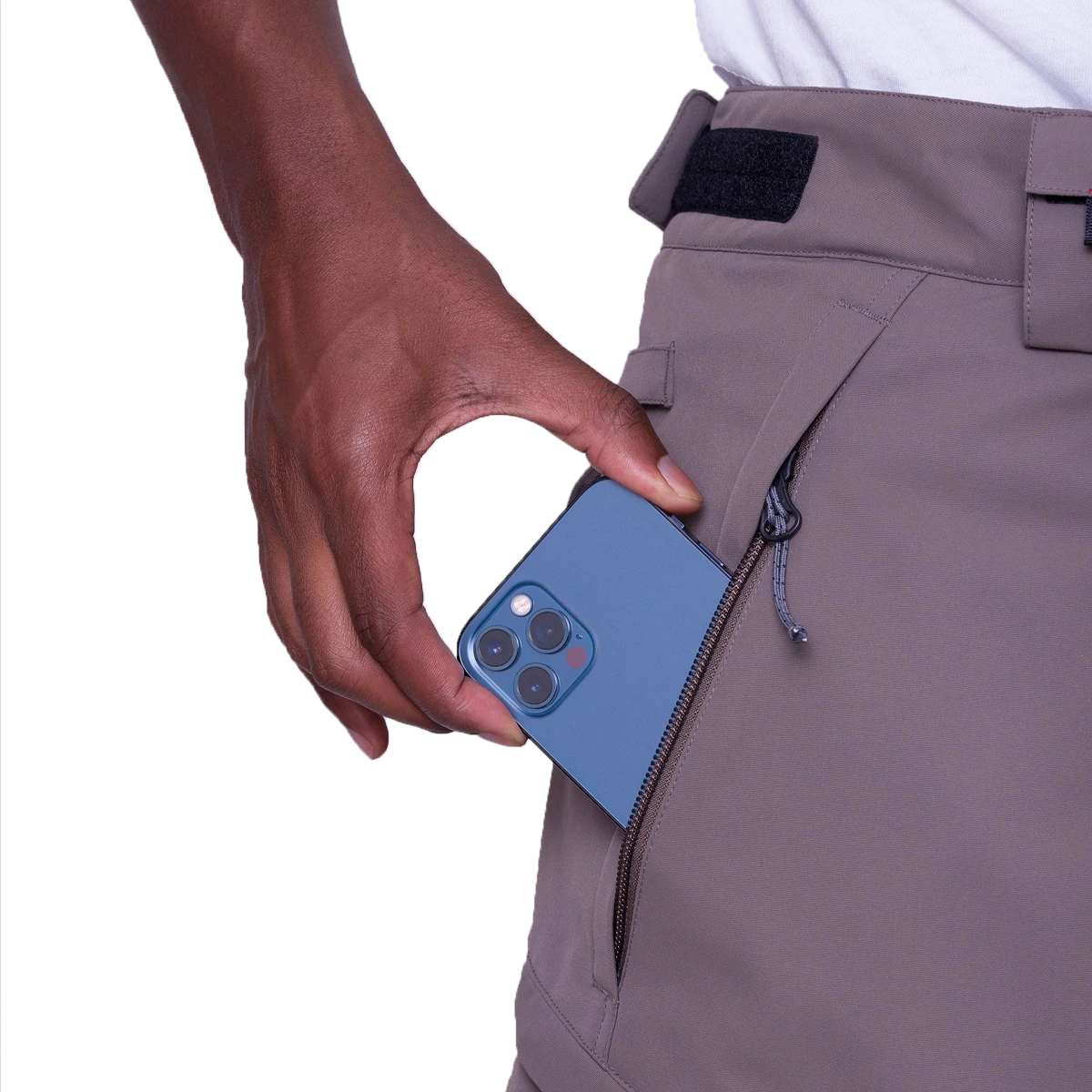 686 Men's Smarty 3-in-1 Cargo Pant - Regular 13 686 Men's Smarty 3-in-1 Cargo Pant - Regular - Image 11