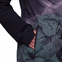 686 Women's Hydra Insulated Jacket -Ski Sports Shop 100253648 BLKCLOUD 4