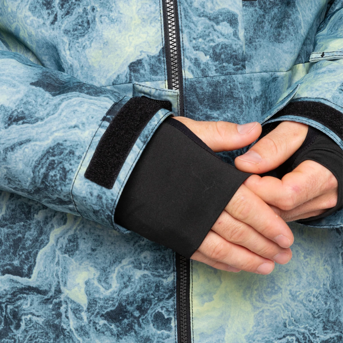 Quiksilver Men's Mission Print Insulated Jacket 12 Quiksilver Men's Mission Print Insulated Jacket - Image 10