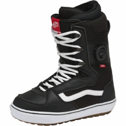 Vans Invado OG 15 Vans Invado OG -Ski Sports Shop 100278871 BLKWHT 1
