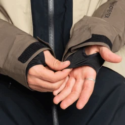 Quiksilver Men's Forever Stretch Gore-Tex Jacket 23 Quiksilver Men's Forever Stretch Gore-Tex Jacket -Ski Sports Shop 100285670 CNTN 10