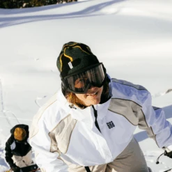 686 Women's Hologram Jacket 13 686 Women's Hologram Jacket -Ski Sports Shop 100295636xWHITECOLORBLOCKx5