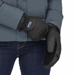 Patagonia Women's Nano Puff Mitts 12 Patagonia Women's Nano Puff Mitts -Ski Sports Shop 22426 BLK BH1